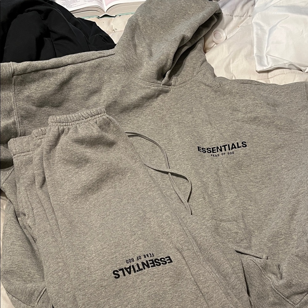 Fear of God Essentials Gray Jacket - Picture 4 of 6